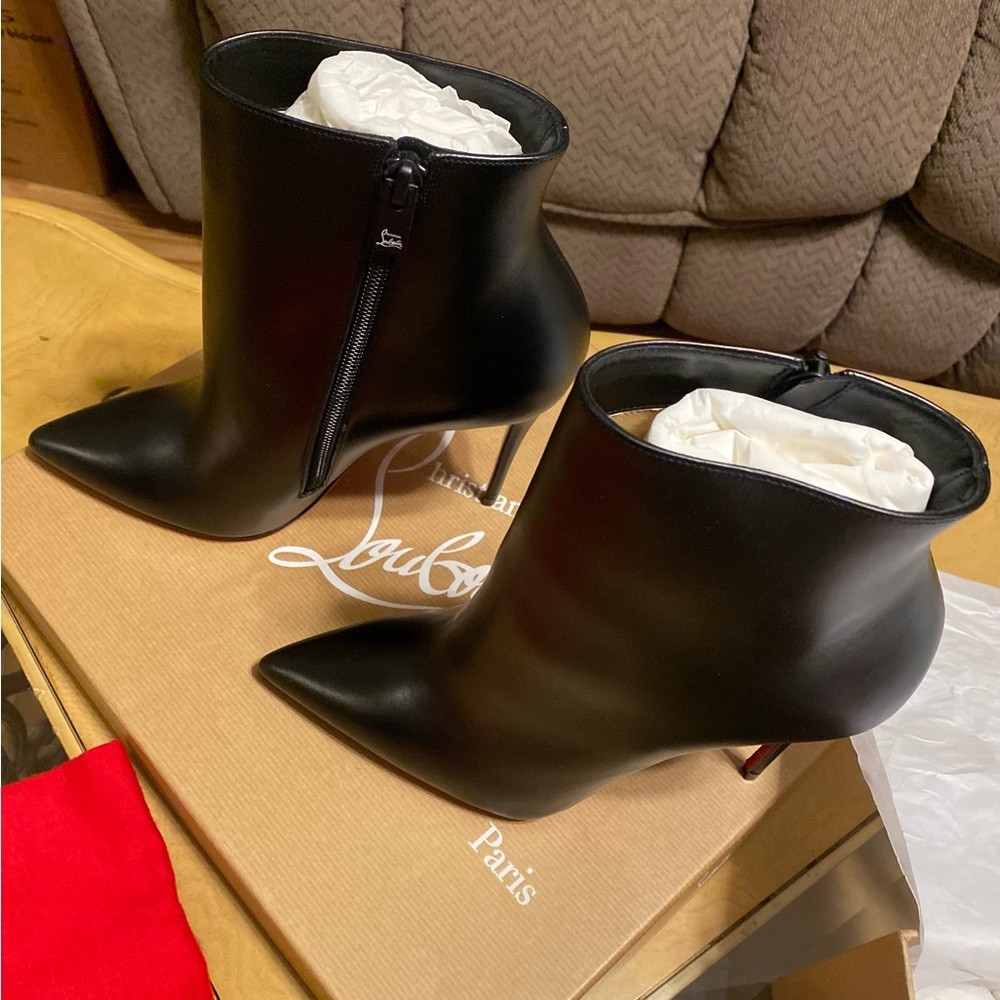 Christian Louboutin 
100mm So Kate Calfskin Booties - Picture 5 of 9